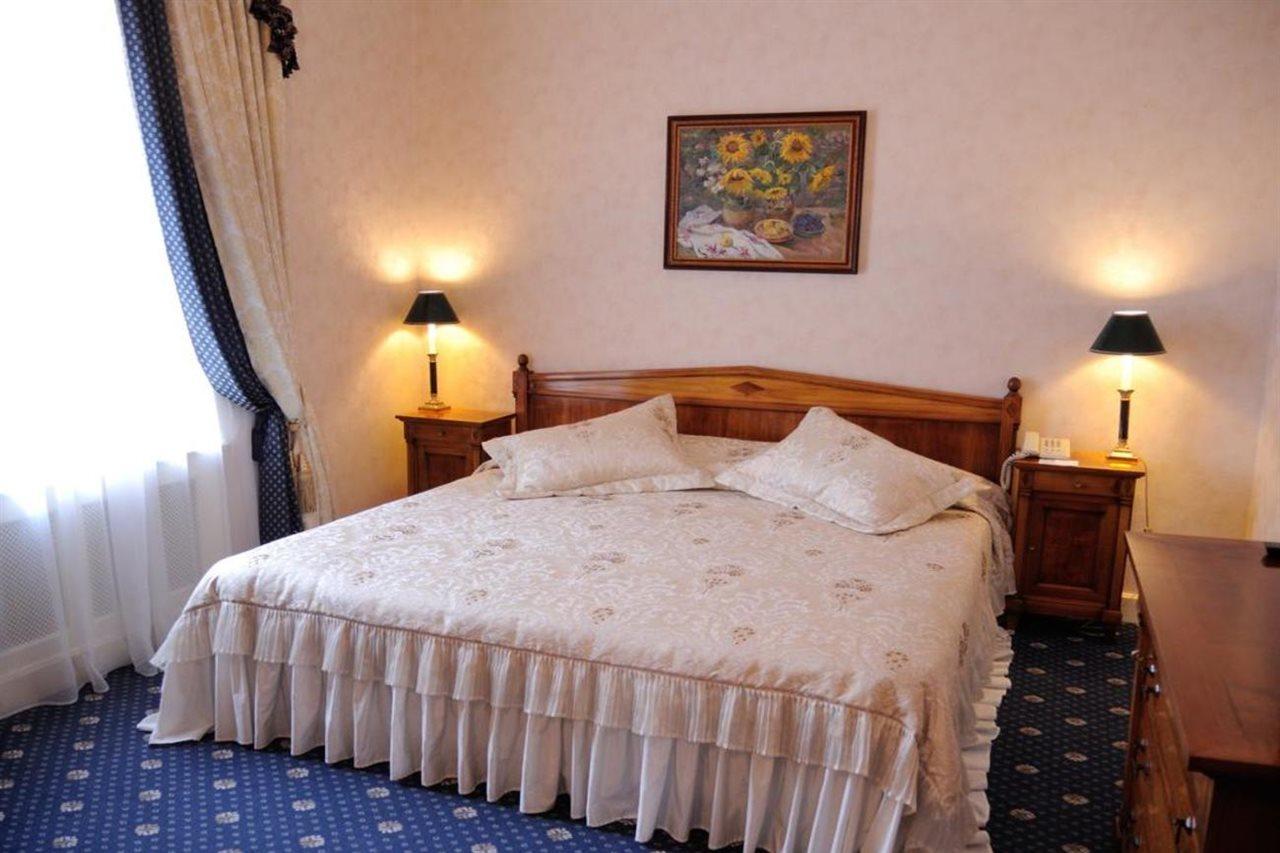 Grand Hotel Ukraine Dnipro Exterior foto